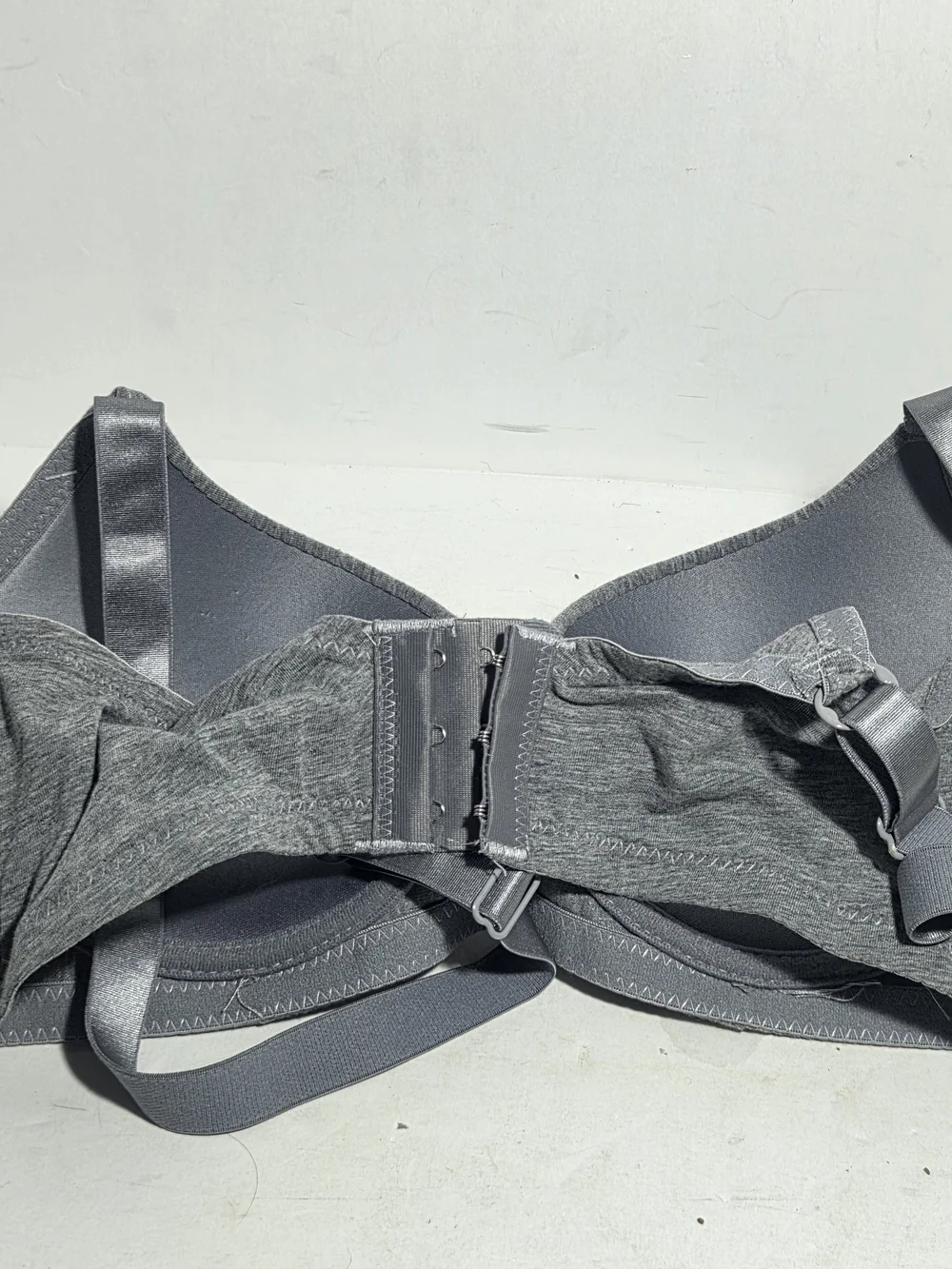 Victoria's Secret Gray T-Shirt Bra